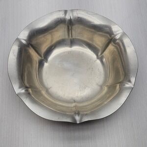 Reed & Barton Pewter Scalloped Serving Bowl P601 Silver Tone Lobed Dish